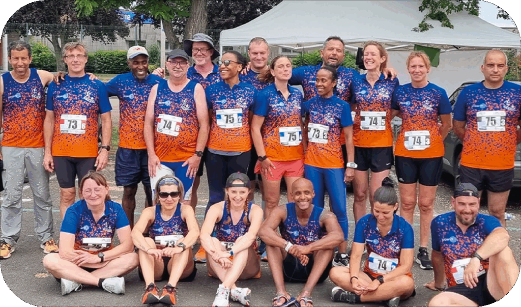 équipe d'Athlétisme avec tenue personnalisé CréaStyl