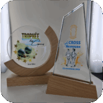 Trophée en verre marquage couleur par CreaStyl
