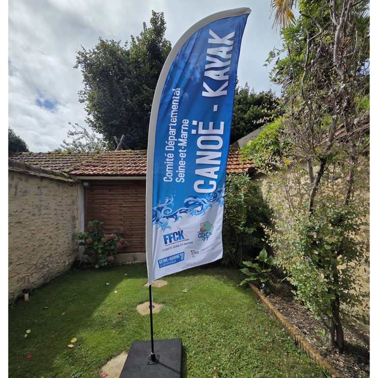 Oriflamme personnalisé par Créa-Styl